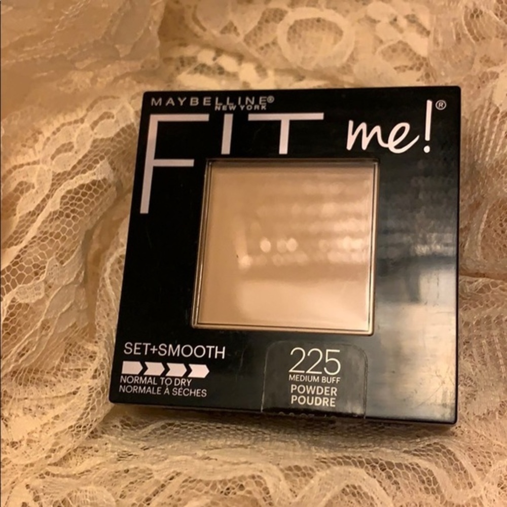 Maybelline Fit Me! Set + Smooth Normal to …